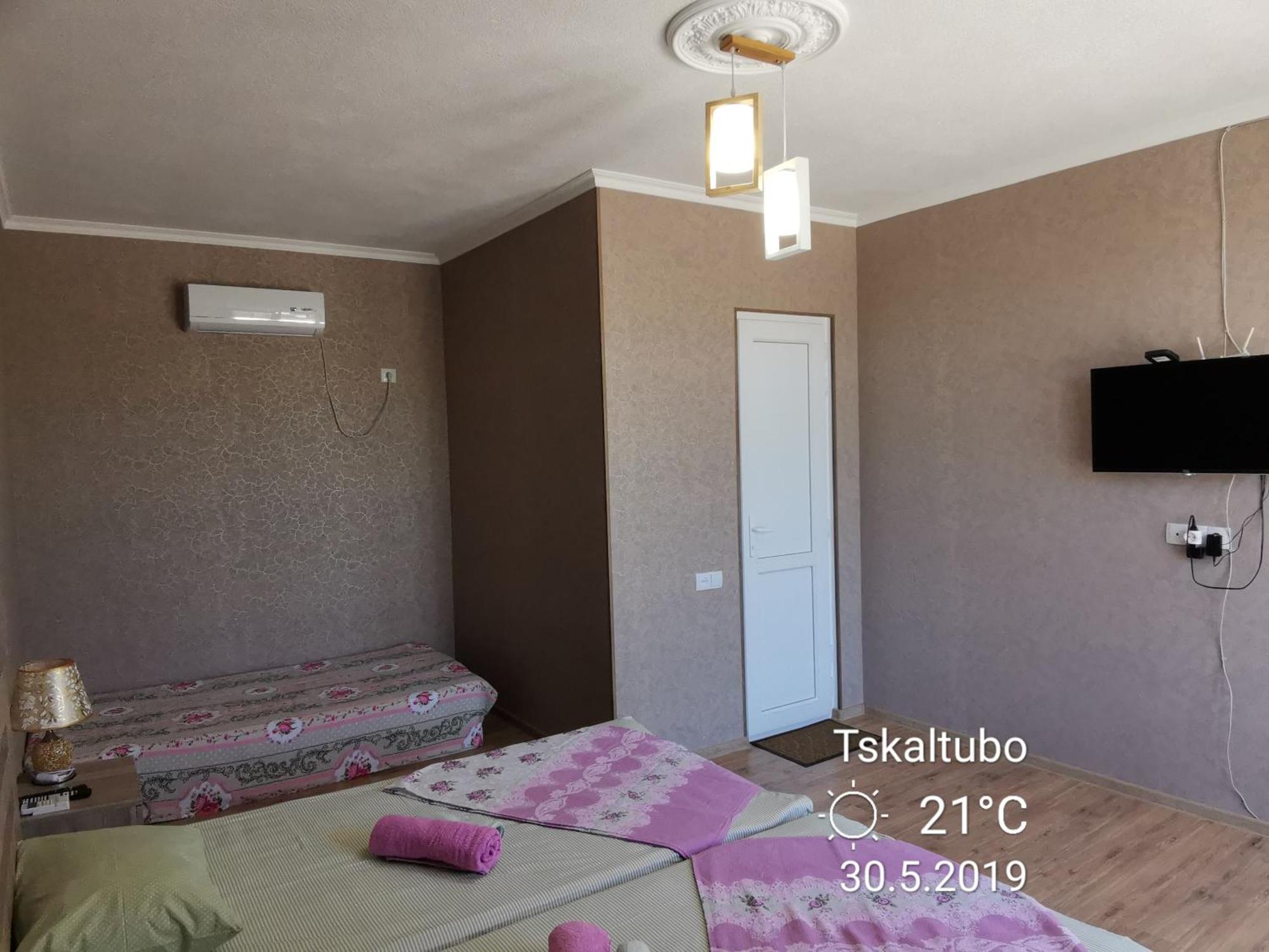 Villa Platinum Tskaltubo Bagian luar foto