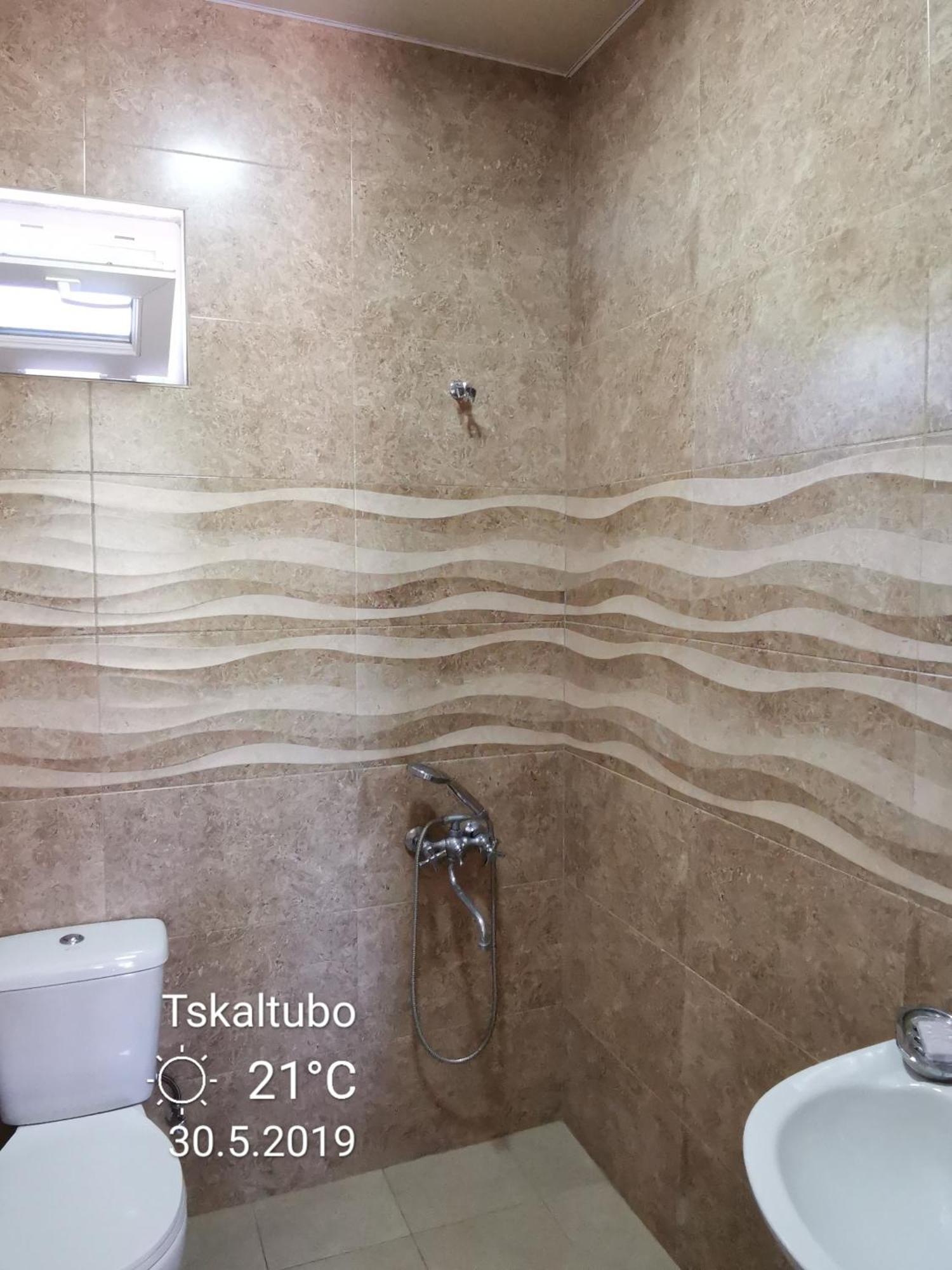 Villa Platinum Tskaltubo Bagian luar foto