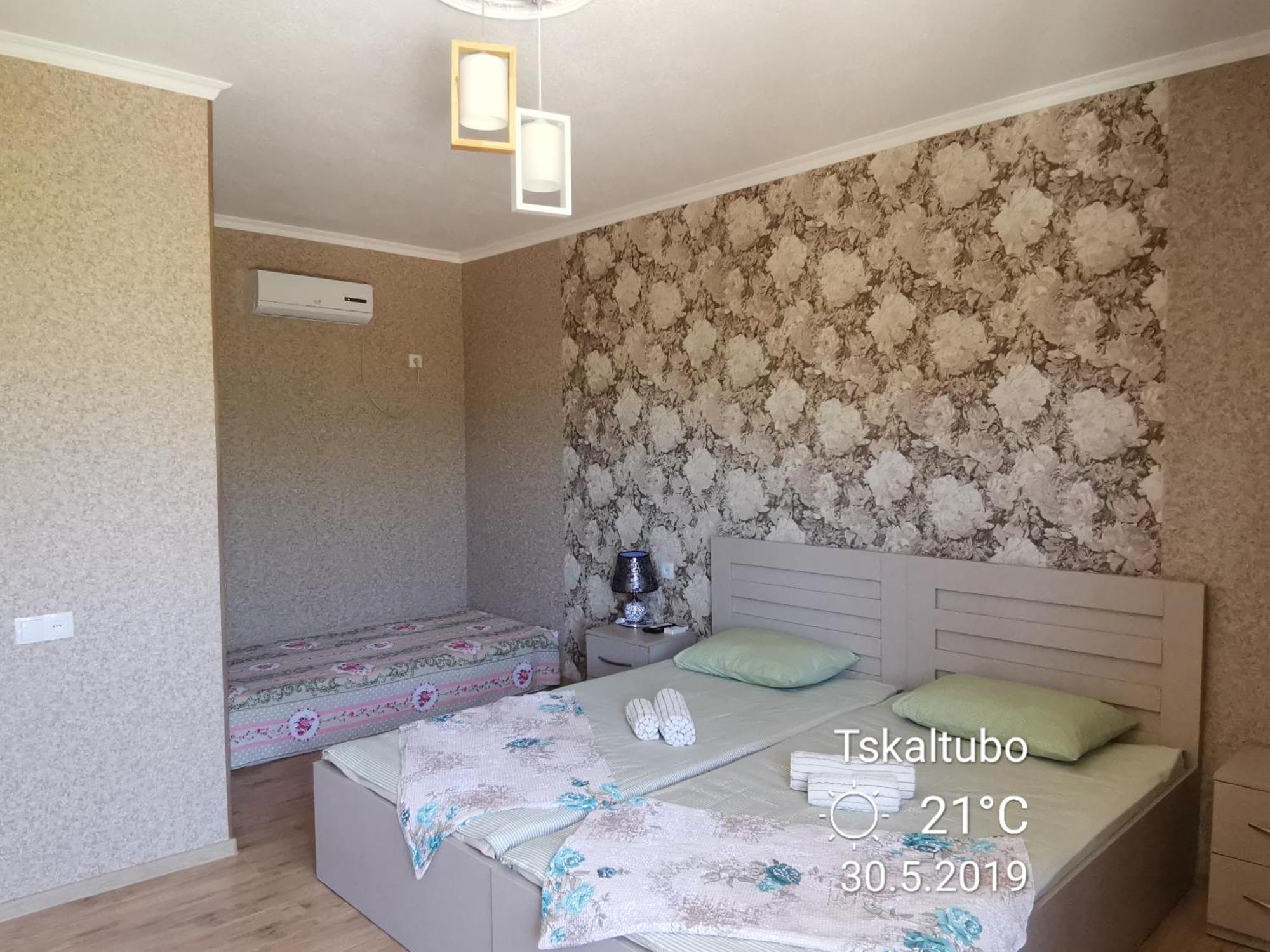 Villa Platinum Tskaltubo Bagian luar foto